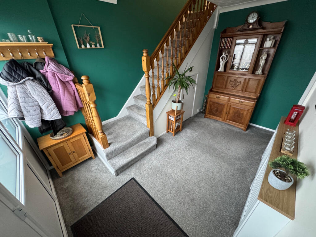 Balcarres Avenue, Wigan, WN1 photo 3
