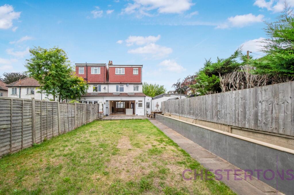 House in London - View 3