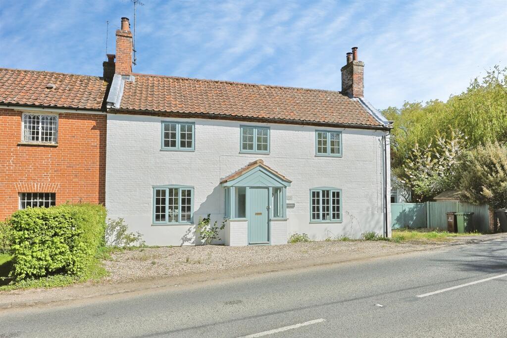 Main image of property: Fakenham Road, East Bilney, Dereham
