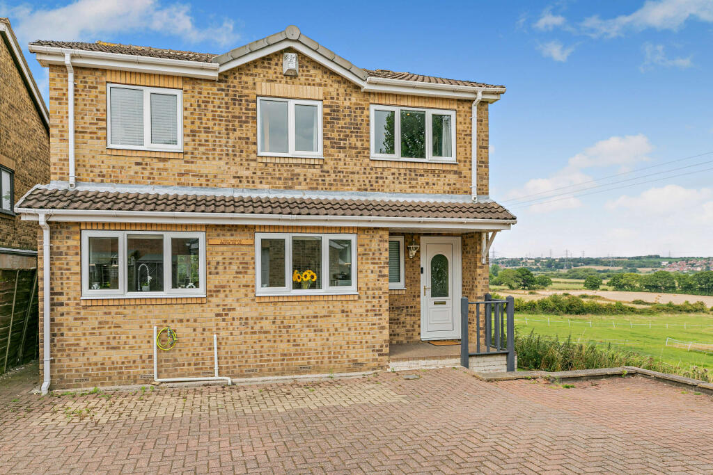 Main image of property: Bannockburn Way, Normanton, Wakefield, West Yorkshire