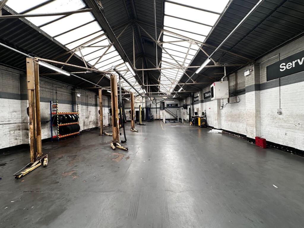 Main image of property: 113-115 Holloway Head, Birmingham, B1 1QP