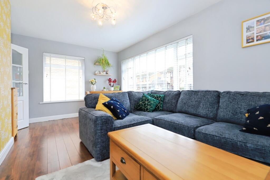 House in South Staffordshire, Codsall - View 4