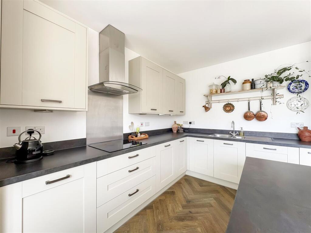 House in Arun, Yapton - View 5