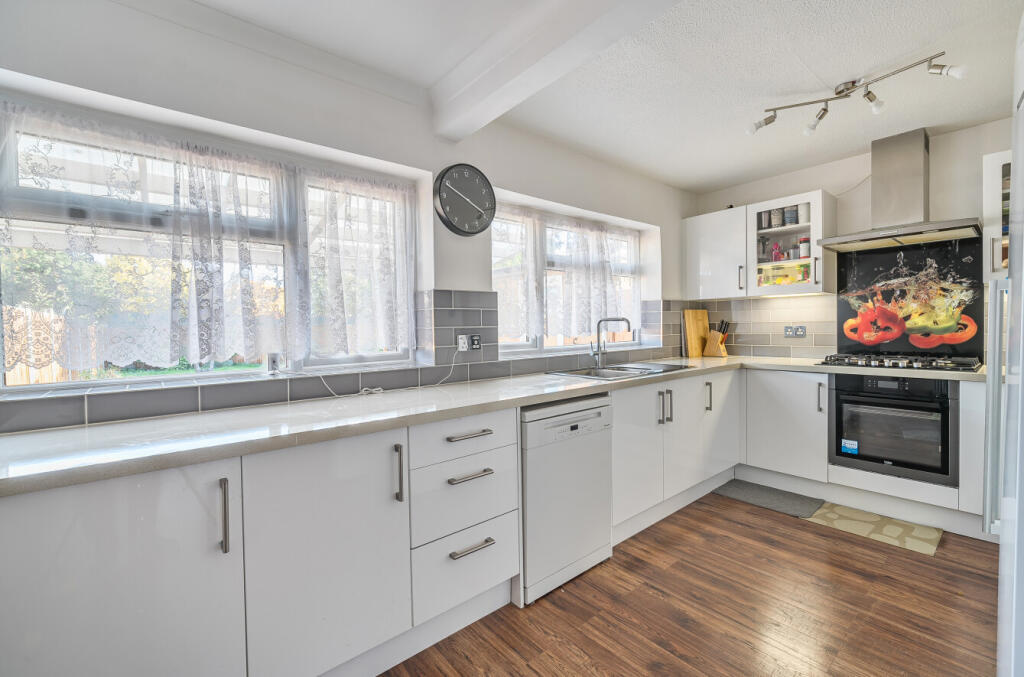 House in Reading, Lower Earley, Earley - View 5