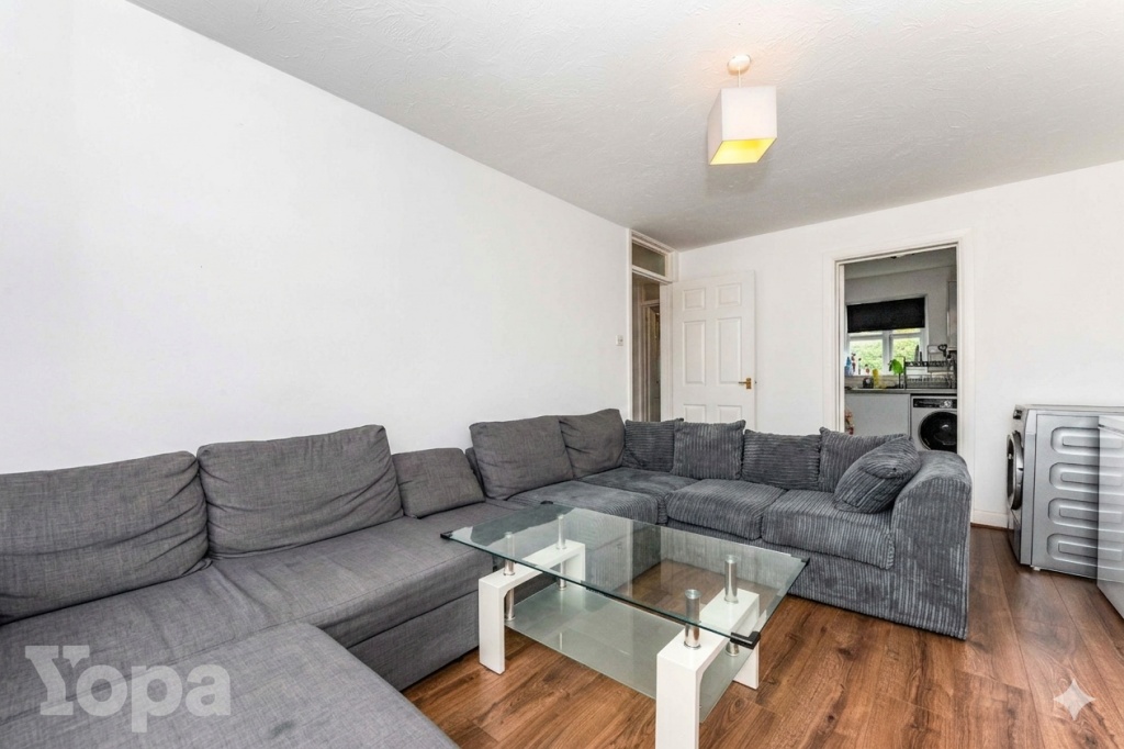 Eton Way, Dartford, DA1 - View 3