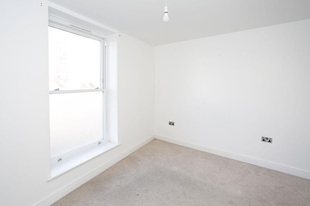 St Johns Road, WD17, Watford, WD17 - View 3
