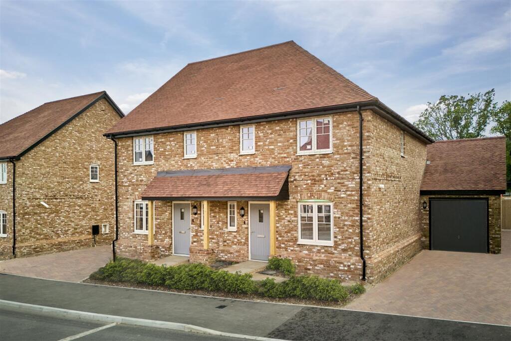Main image of property: 1 Montgomery Place, Arundel
