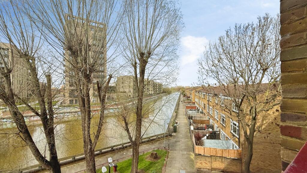 Main image of property: Whinchat Road, London, SE28