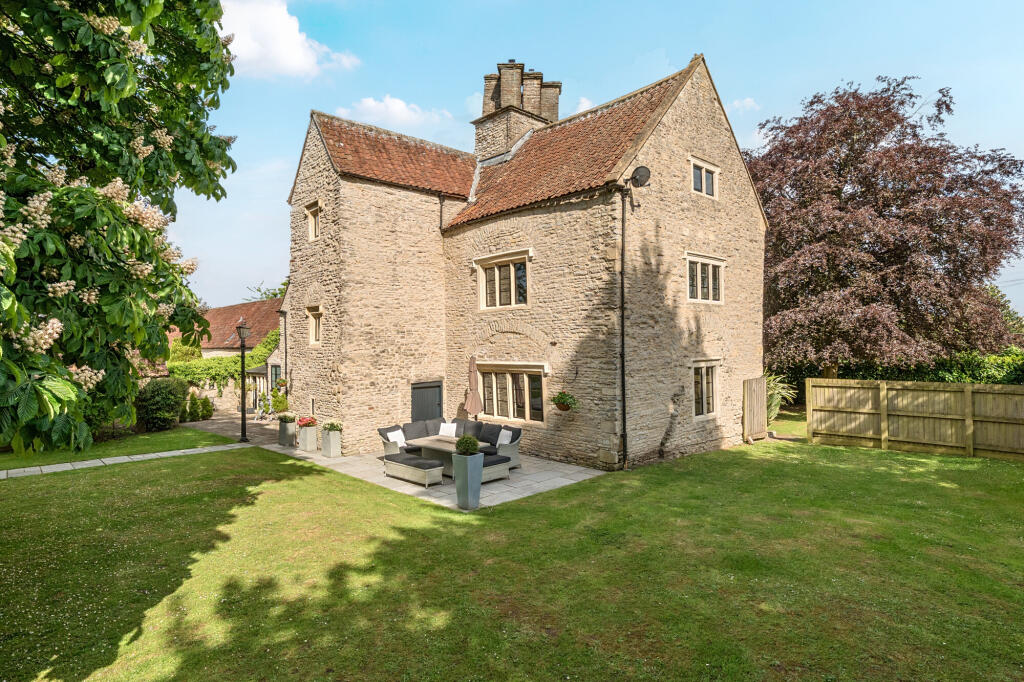 Main image of property: Westerleigh Road, Pucklechurch, BS16
