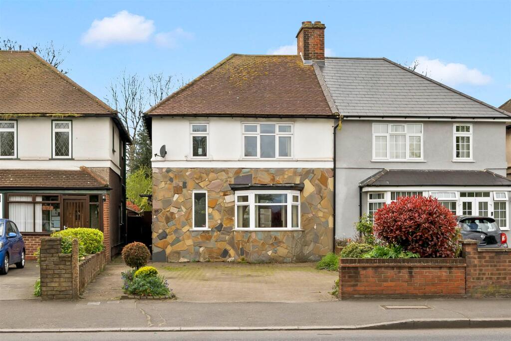 Main image of property: Commonside West, Mitcham