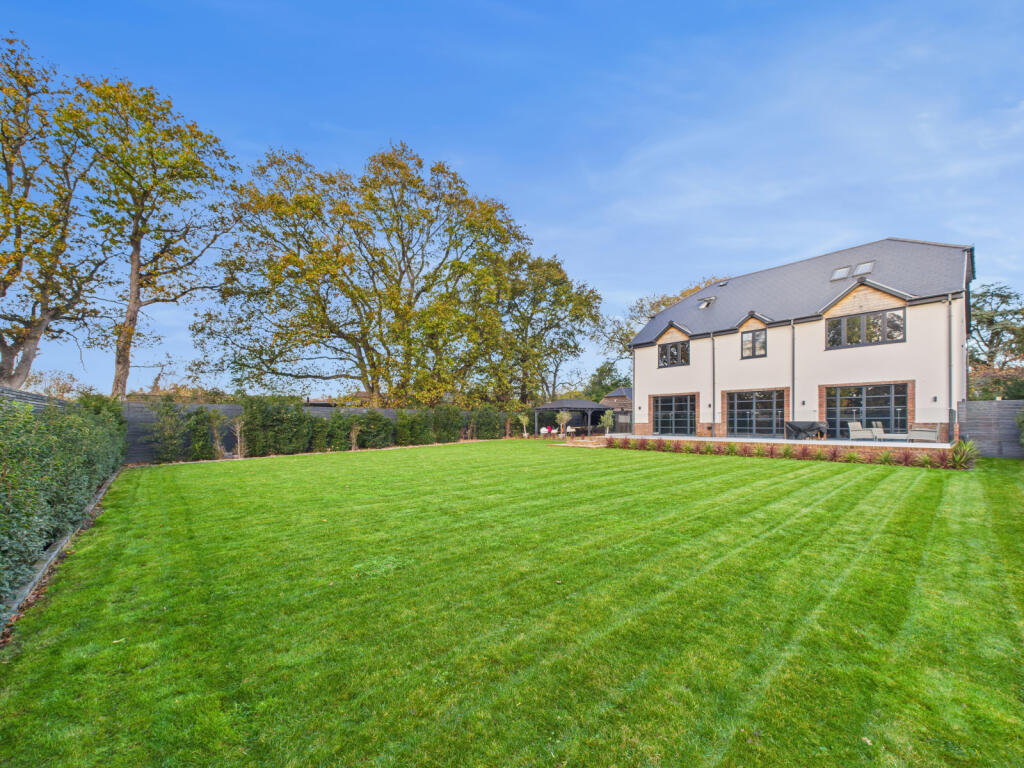 House in Southampton - View 5