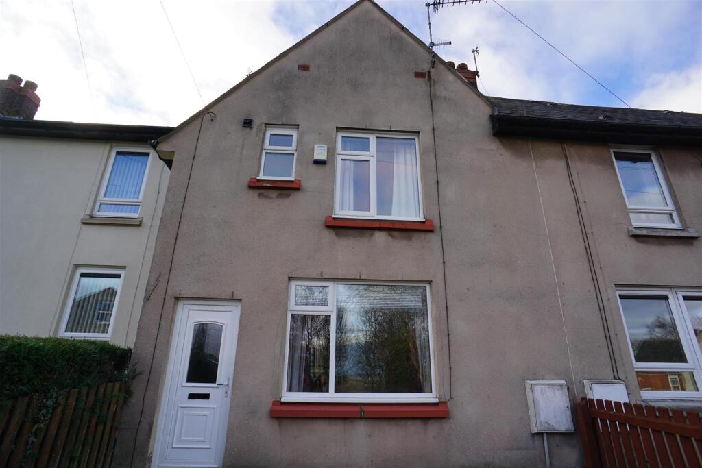Main image of property: Heavygate Avenue, Crookes, Sheffield, S10 1QF