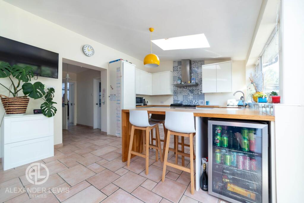 House in Stevenage - View 5
