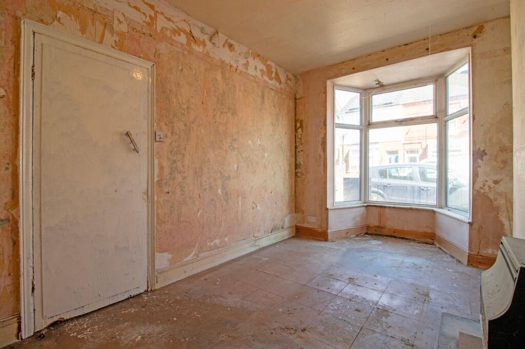 House in Doncaster - View 2