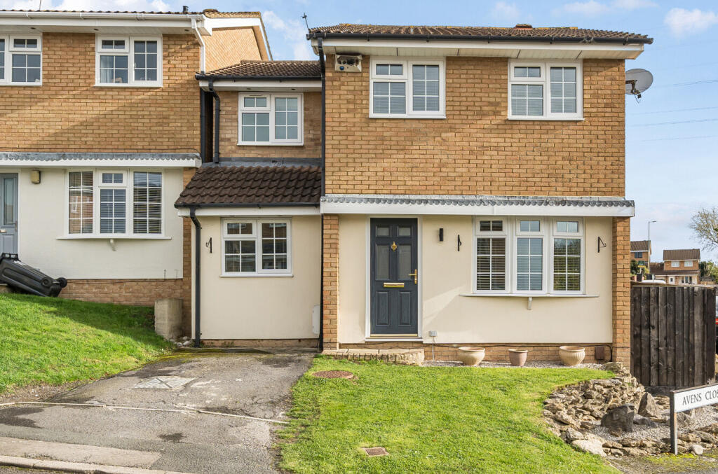 Avens Close, Woodhall Park, Swindon, SN2 photo 2