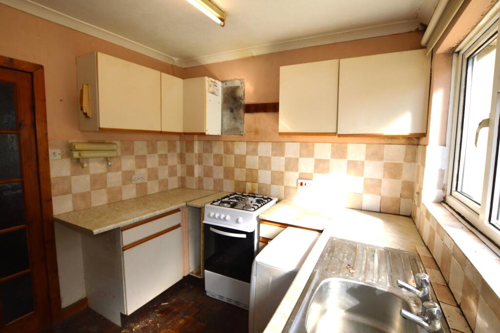 House in Redhill - View 5