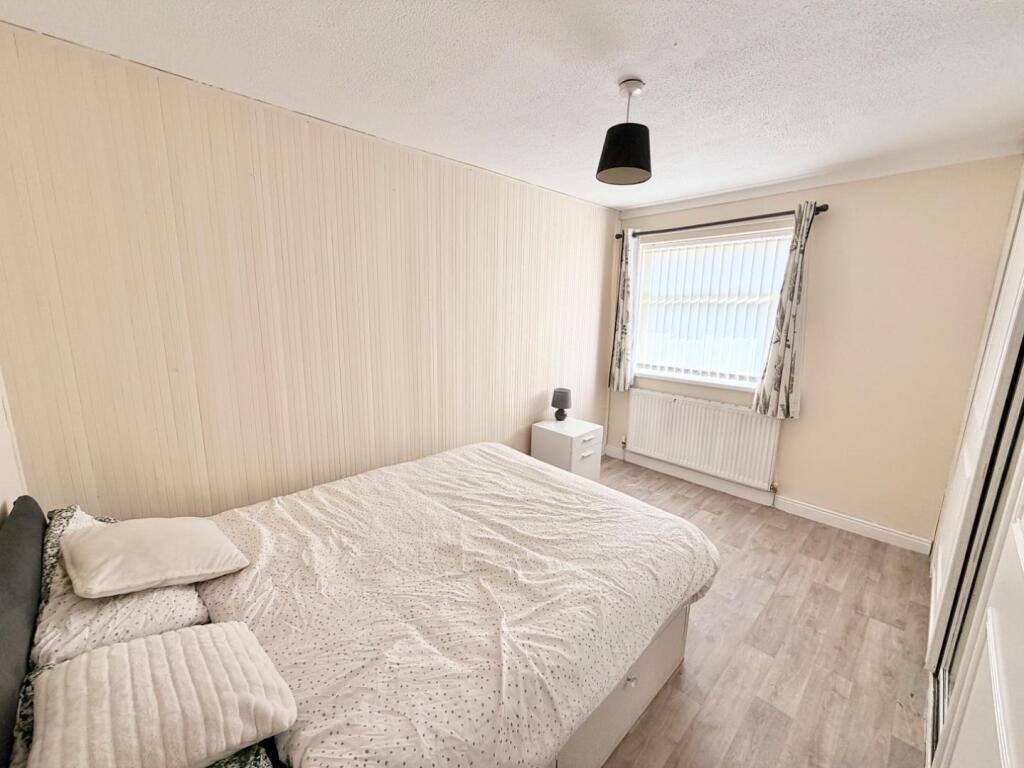Helmswood Drive, Chelmsley Wood, Birmingham - View 6