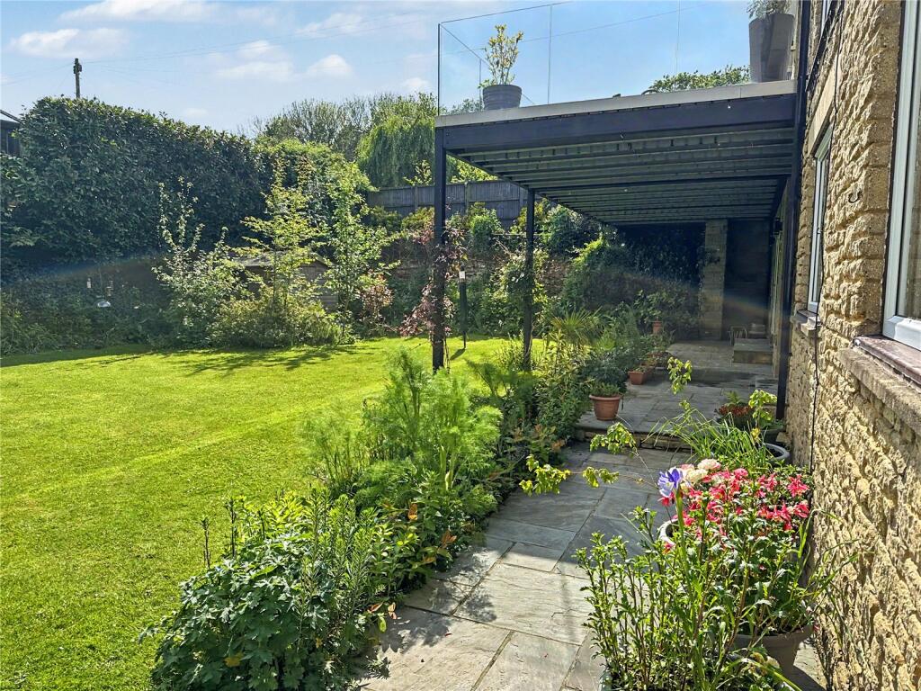 Main image of property: Ridgestone House, Meadow View, Barwick in Elmet, Leeds, West Yorkshire