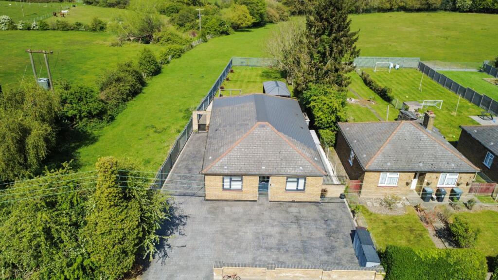 Main image of property: Pear Tree Lane, Shorne, Gravesend, DA12