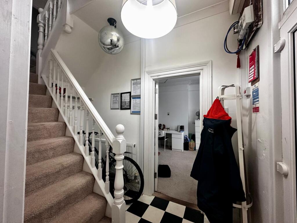 House in Swansea - View 3