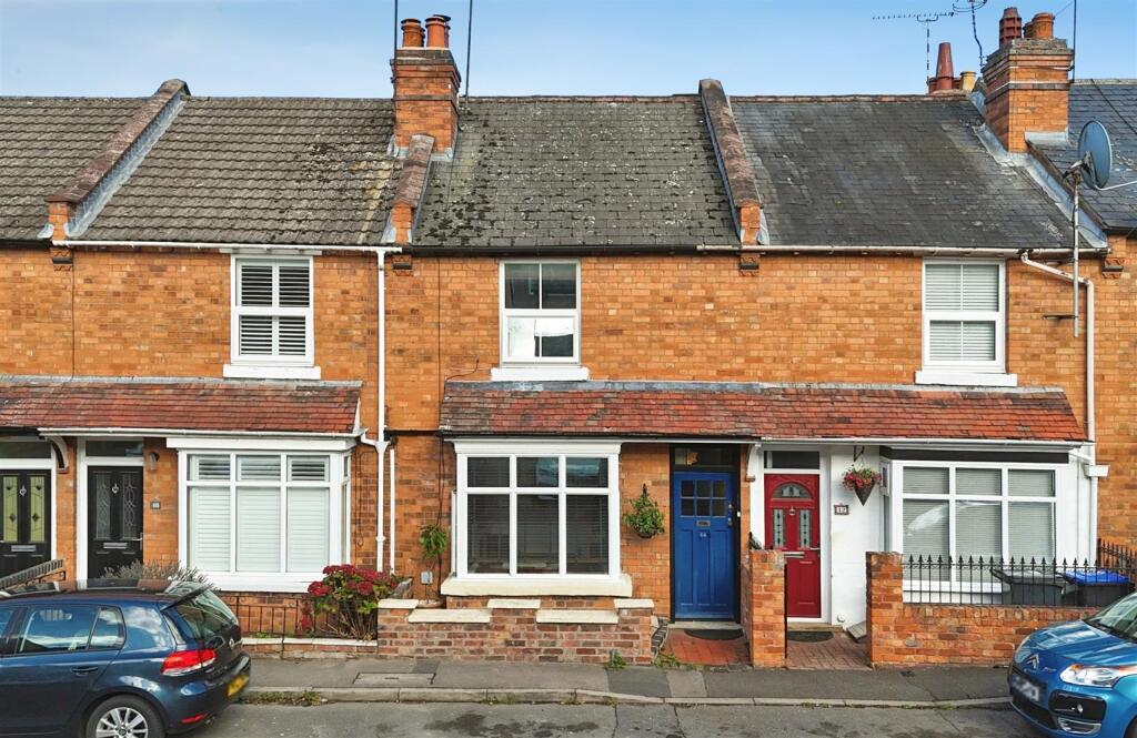 Main image of property: Lower Cape, Warwick