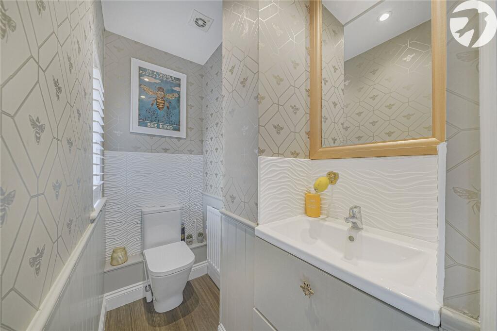 House in Dartford, Swanscombe and Greenhithe - View 5