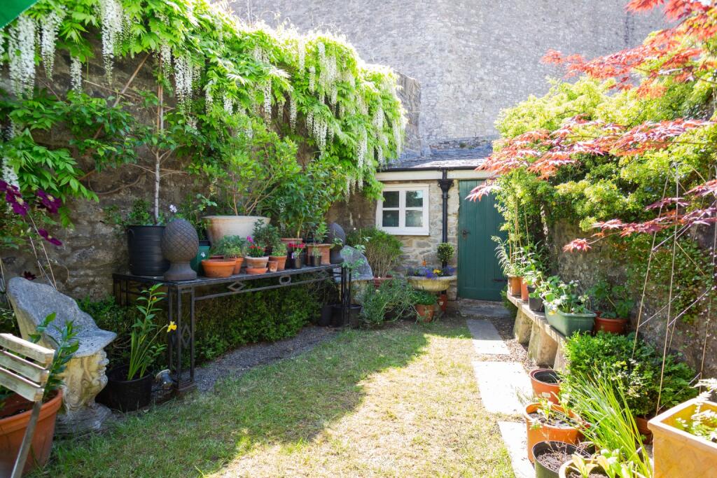 Additional image 25 of Leg Square, Shepton Mallet