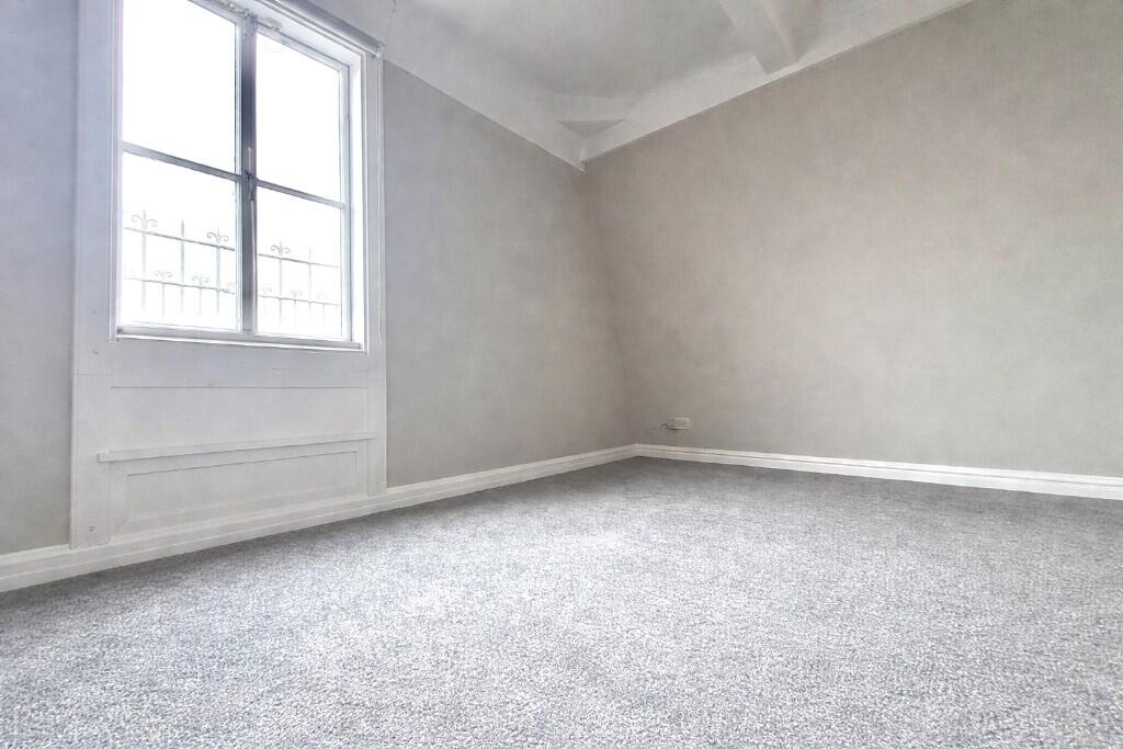 Apartment in Bath - View 4