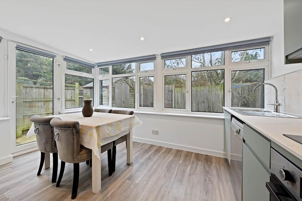 Apartment in London - View 6