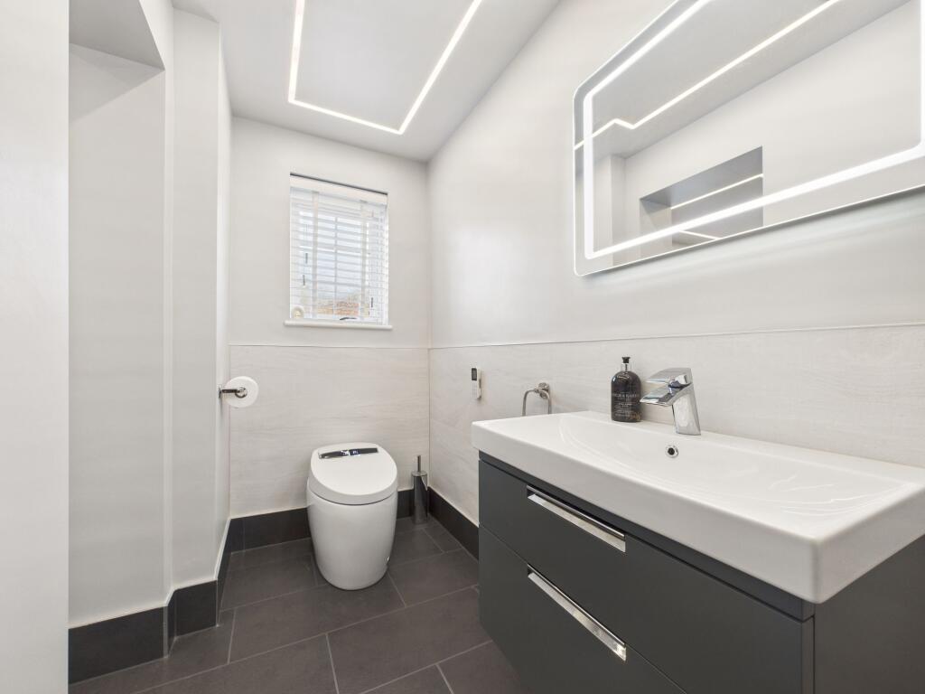 Additional image 12 of Lickey Rock, Marlbrook, B60