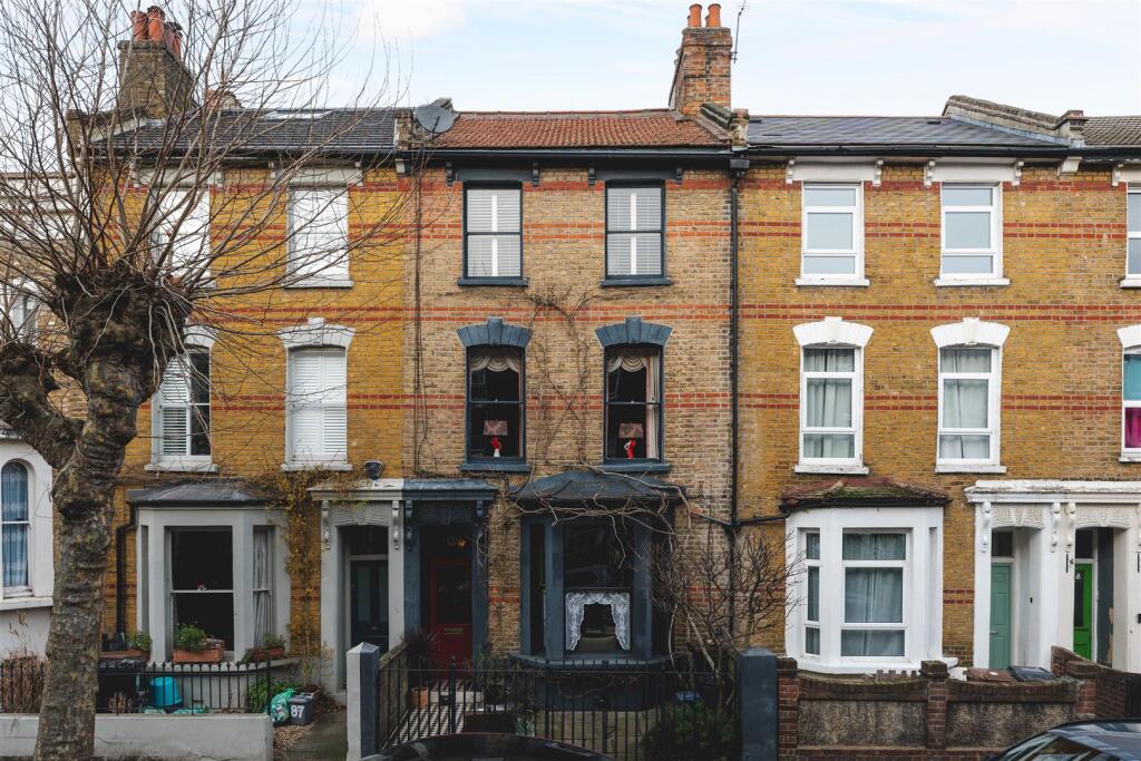 House in London, Lower Clapton, Homerton - View 2