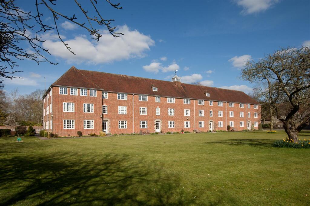 Main image of property: The Close, Salisbury