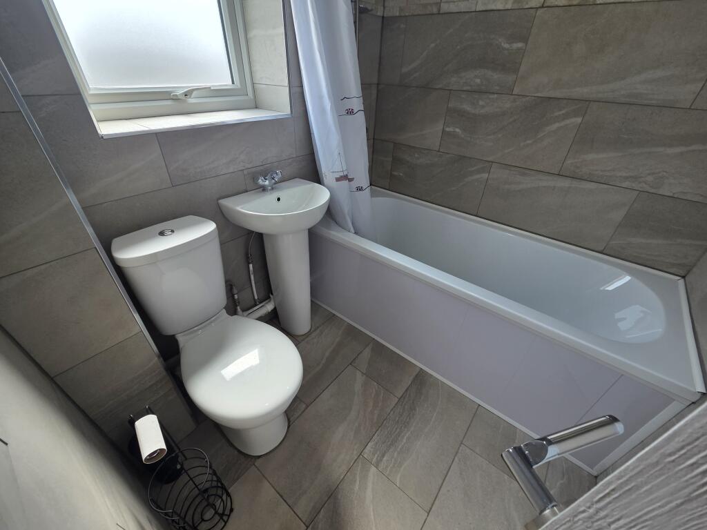 Hanstone Road, Stourport On Severn, Worcestershire - More
