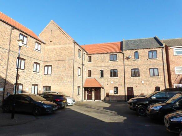 Main image of property: Linley Court, Bingham, Nottingham, Nottinghamshire, NG13