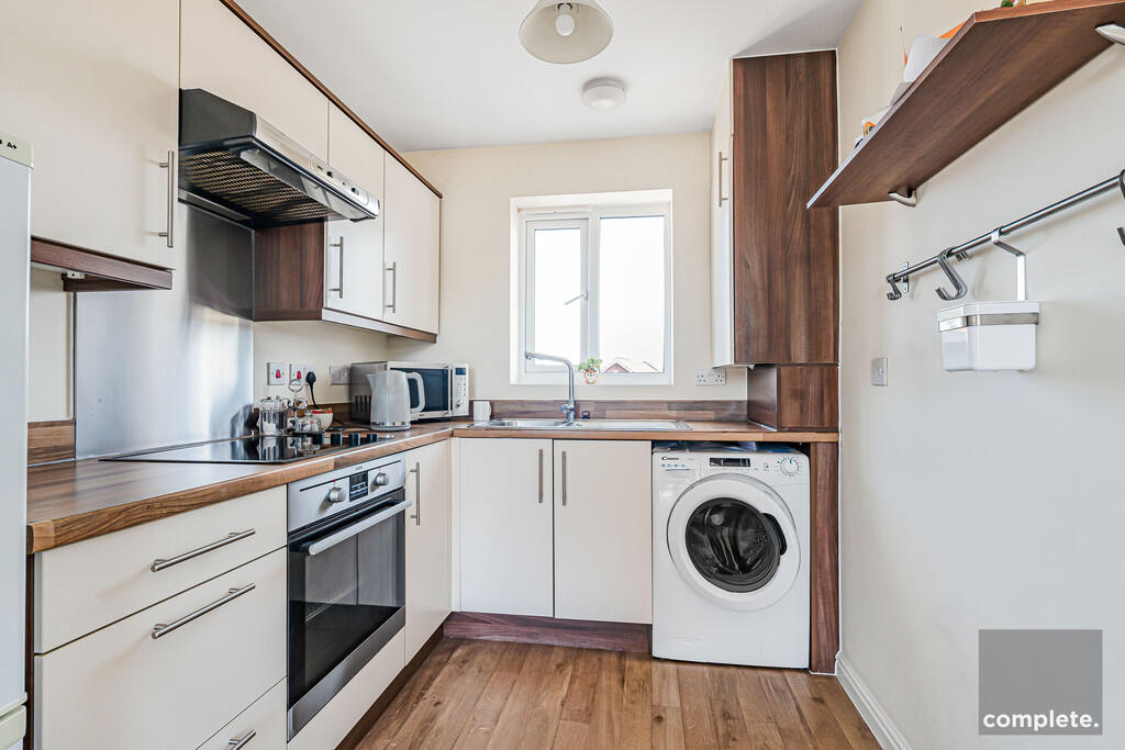 Apartment in Exeter - View 4