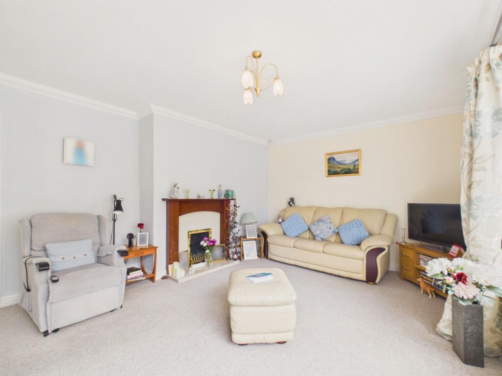 House in Hull, Kingston upon Hull - More