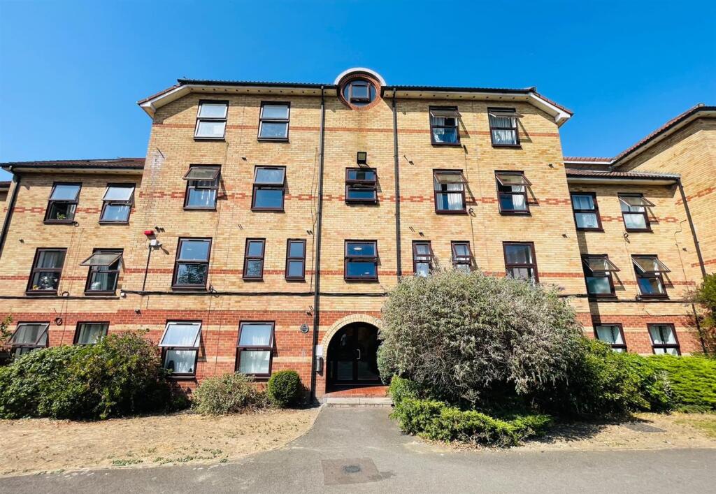Main image of property: Forest Road, London