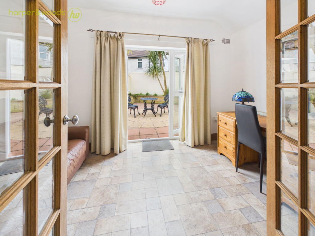 House in Wirral, Liverpool City Region - View 3