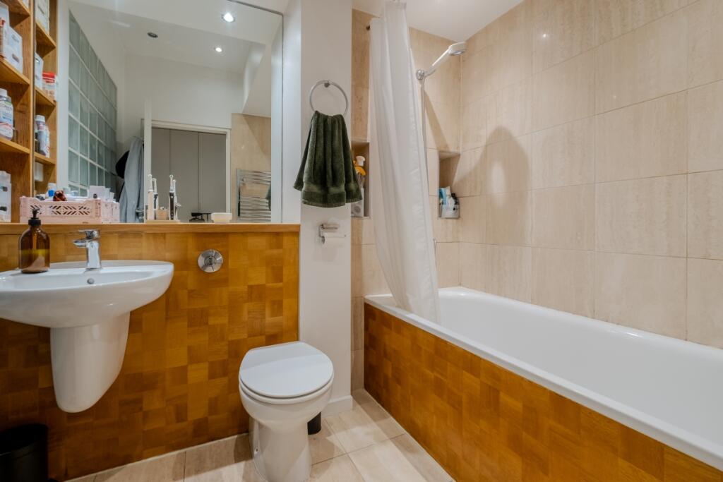 Apartment in London, Myatt's Fields, Loughborough Junction - View 5