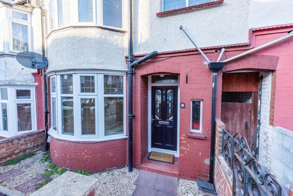 Main image of property: Luton, LU1