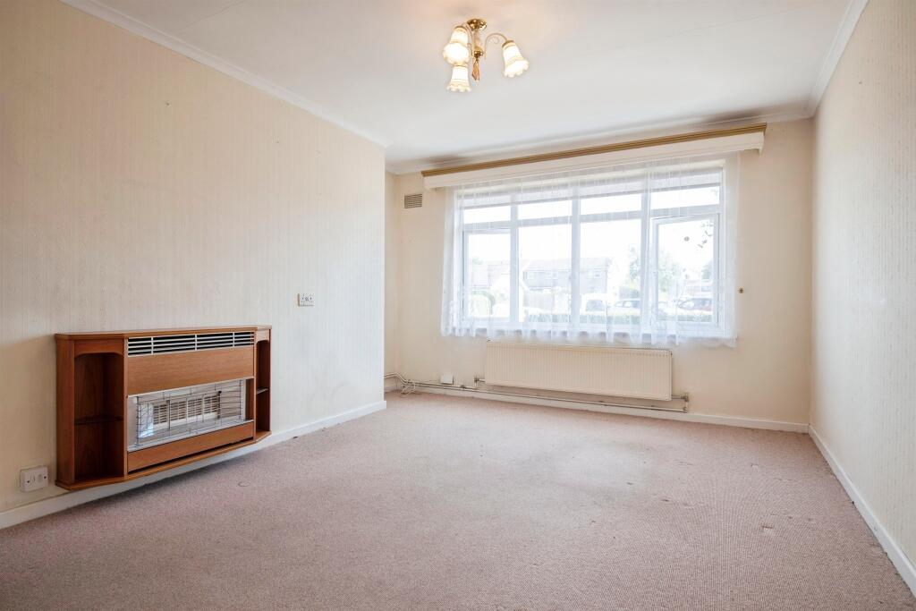 House in Stevenage - More