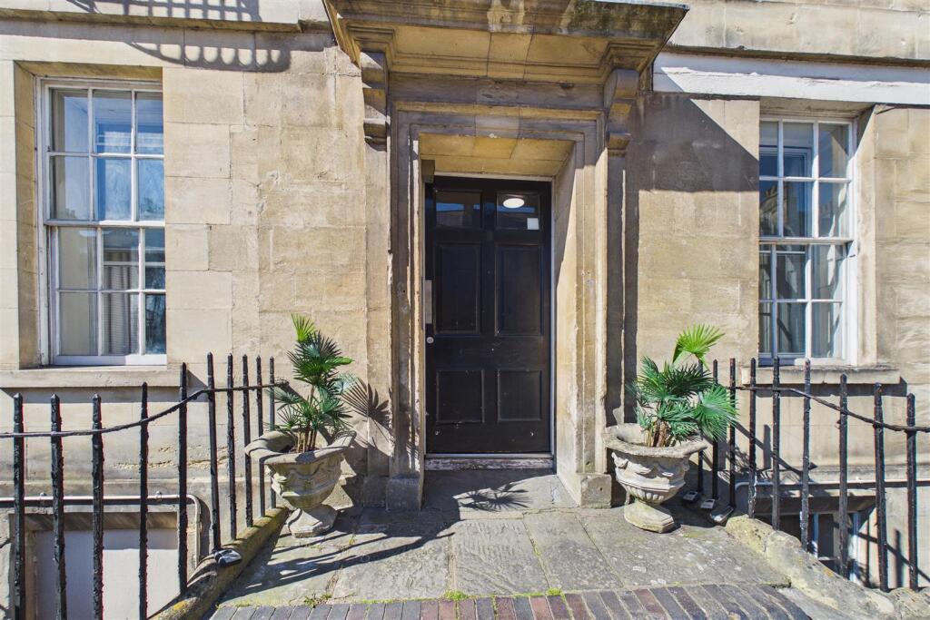 Additional image 4 of Flat | Basic Updating | BA1