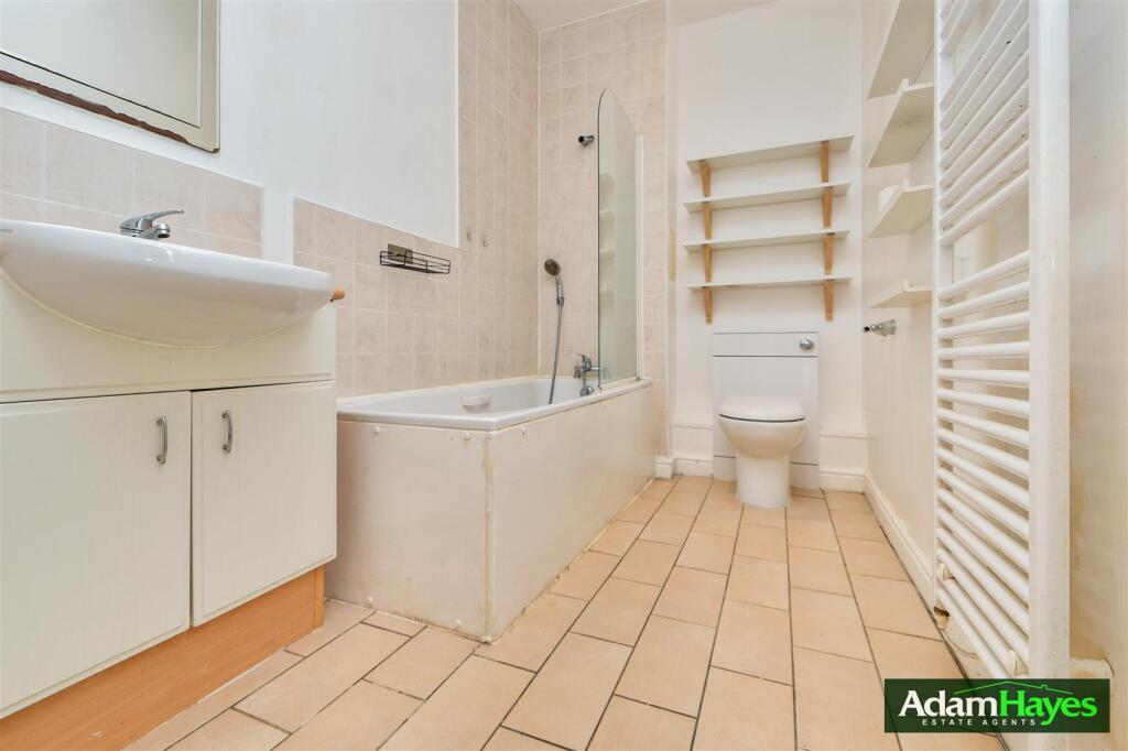 Apartment in London, Oakleigh Park, Whetstone - View 5