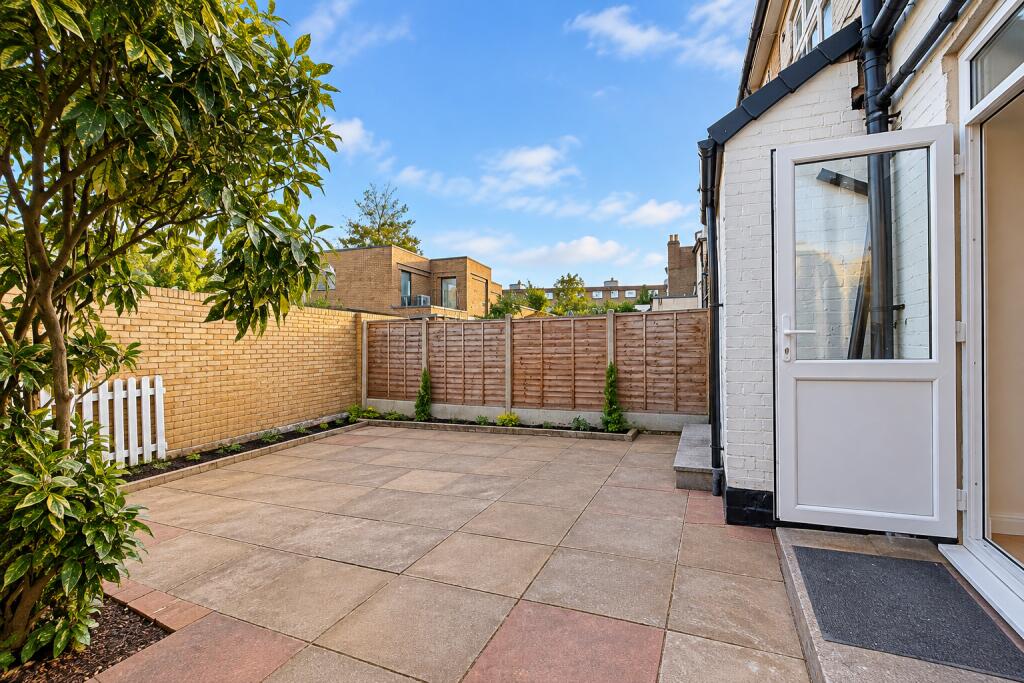 Property photo 8