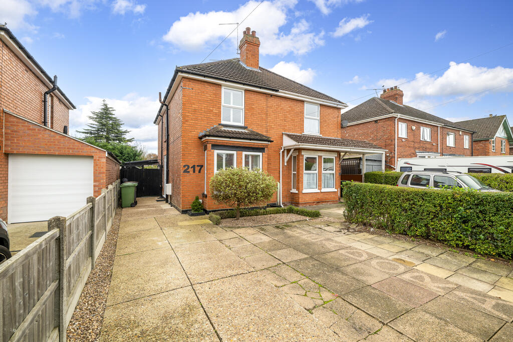 Main image of property: Boultham Park Road, Lincoln, Lincolnshire, LN6 7SQ