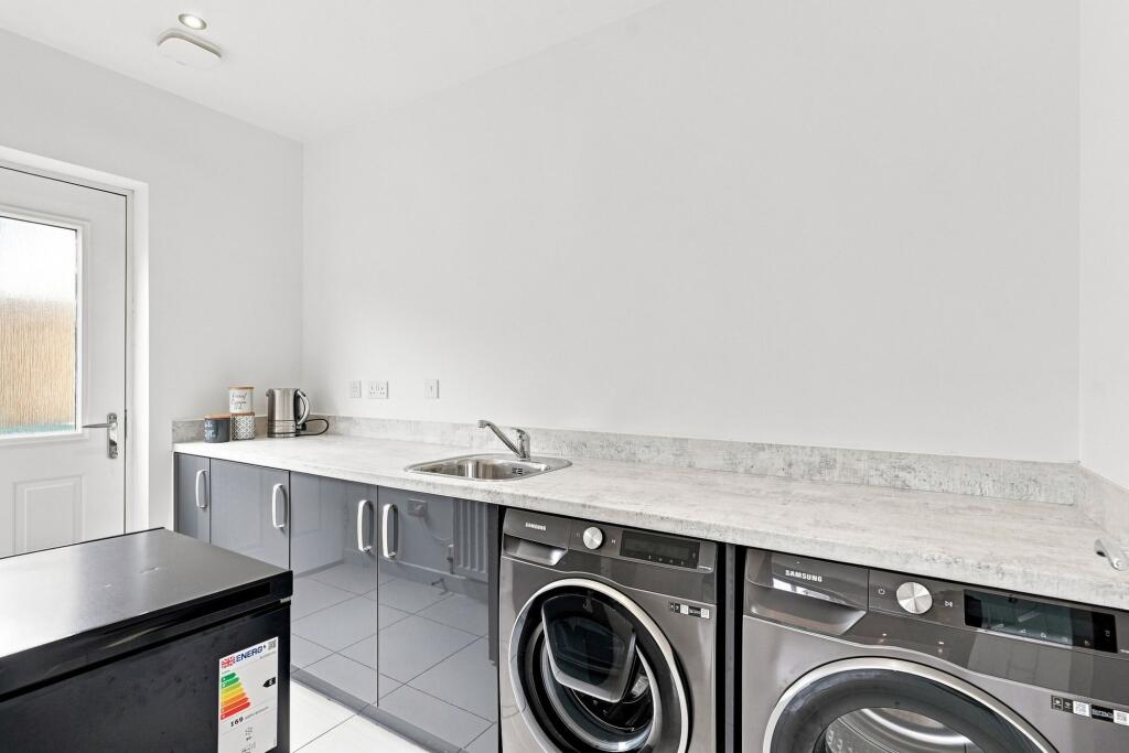 House in Livingston, The Grange, Murieston, Murieston - More