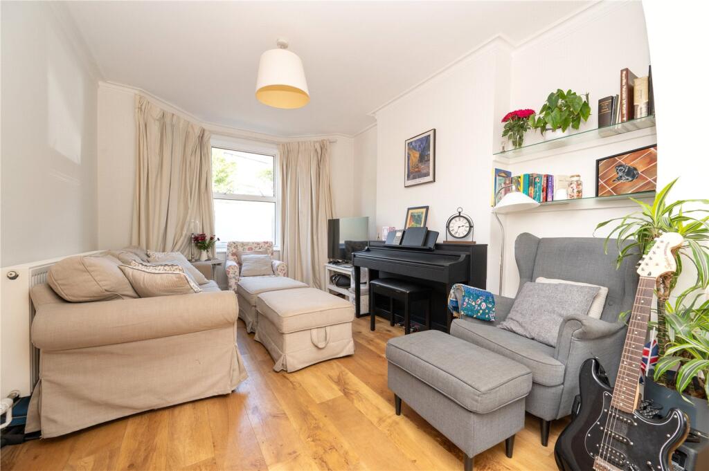 House in St Albans - View 5