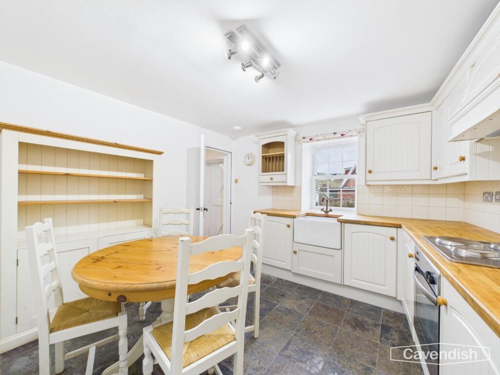 House in Wrexham, Llanfynydd - More
