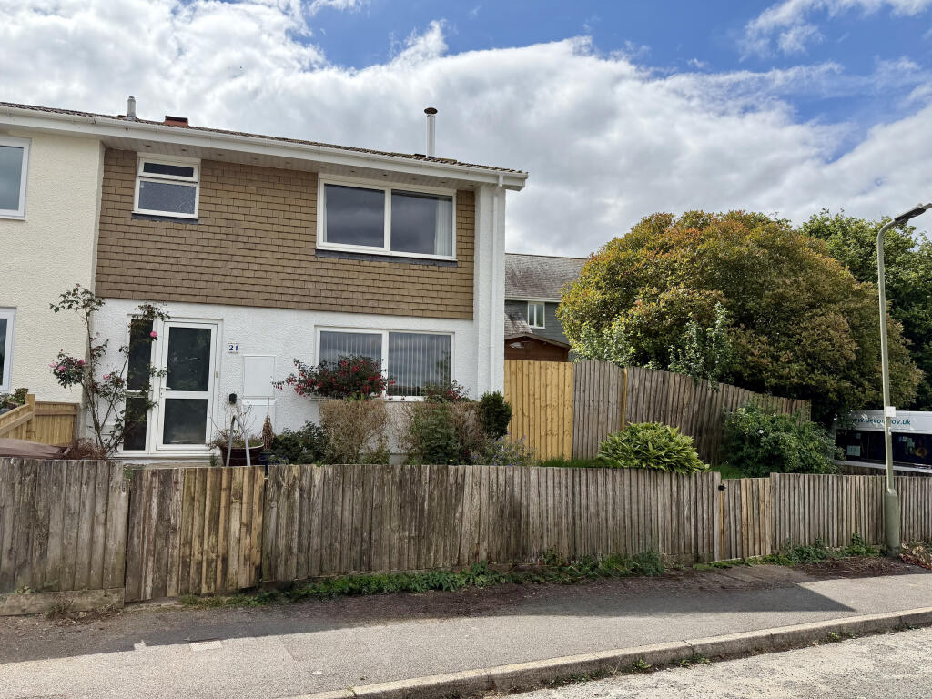Main image of property: Parkfield Close, Totnes