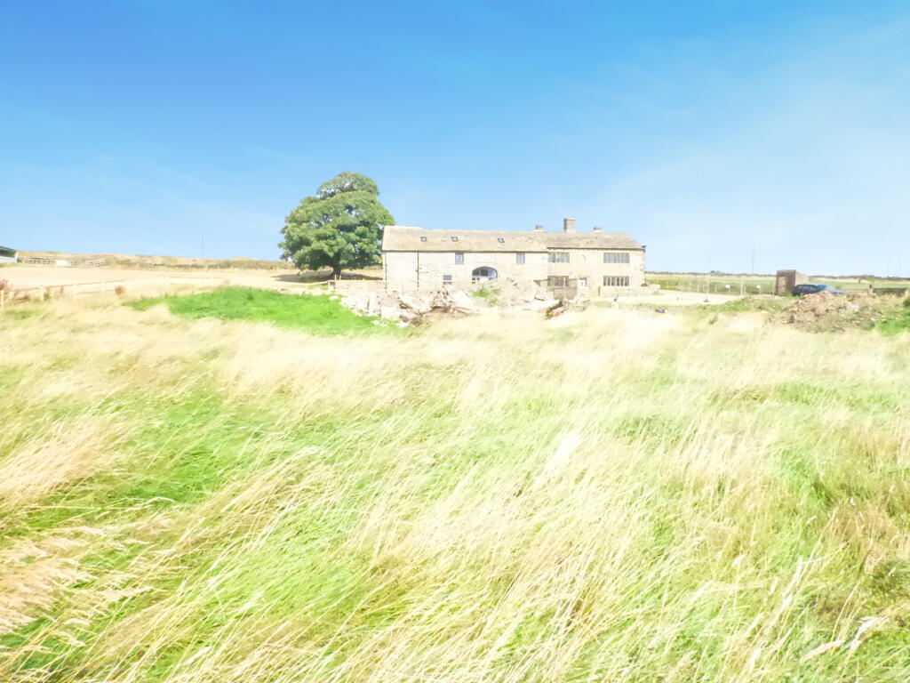 House in Bradford, Denholme - View 4